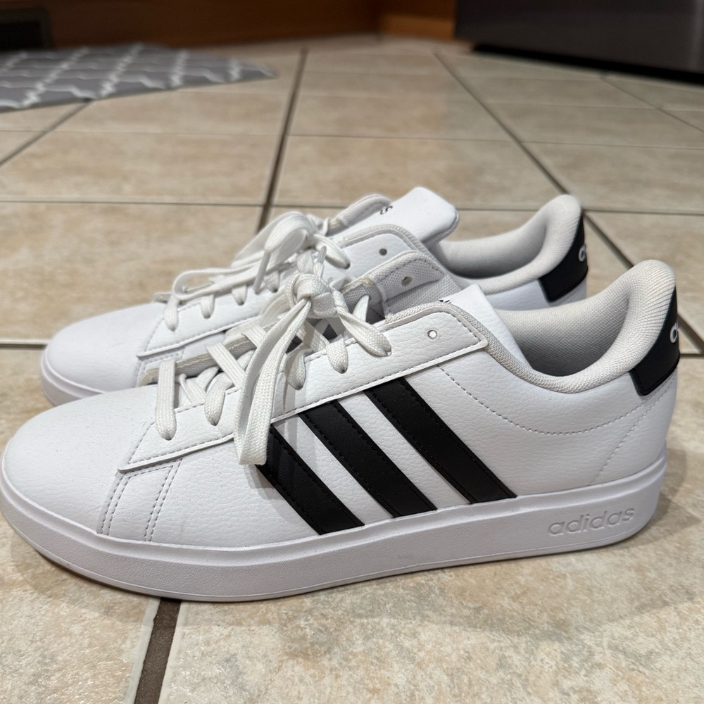 Adidas women’s shoes
